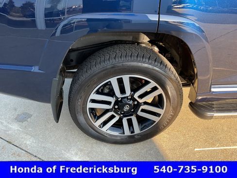 Used 2023 Toyota 4Runner Limited AWD/4WD image 12