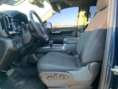 Certified 2022 Chevrolet Silverado 1500 RST image 18