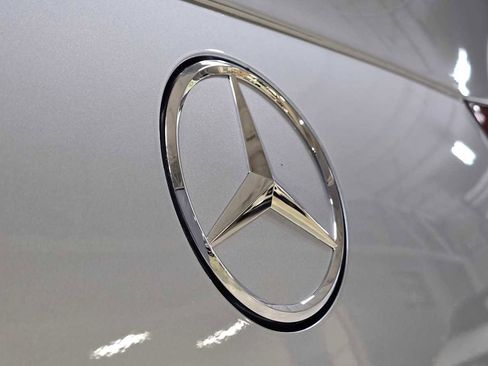 New 2026 Mercedes-Benz GLE 53 AMG 4MATIC Coupe image 17