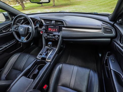 Used 2018 Honda Civic Sport Touring image 33