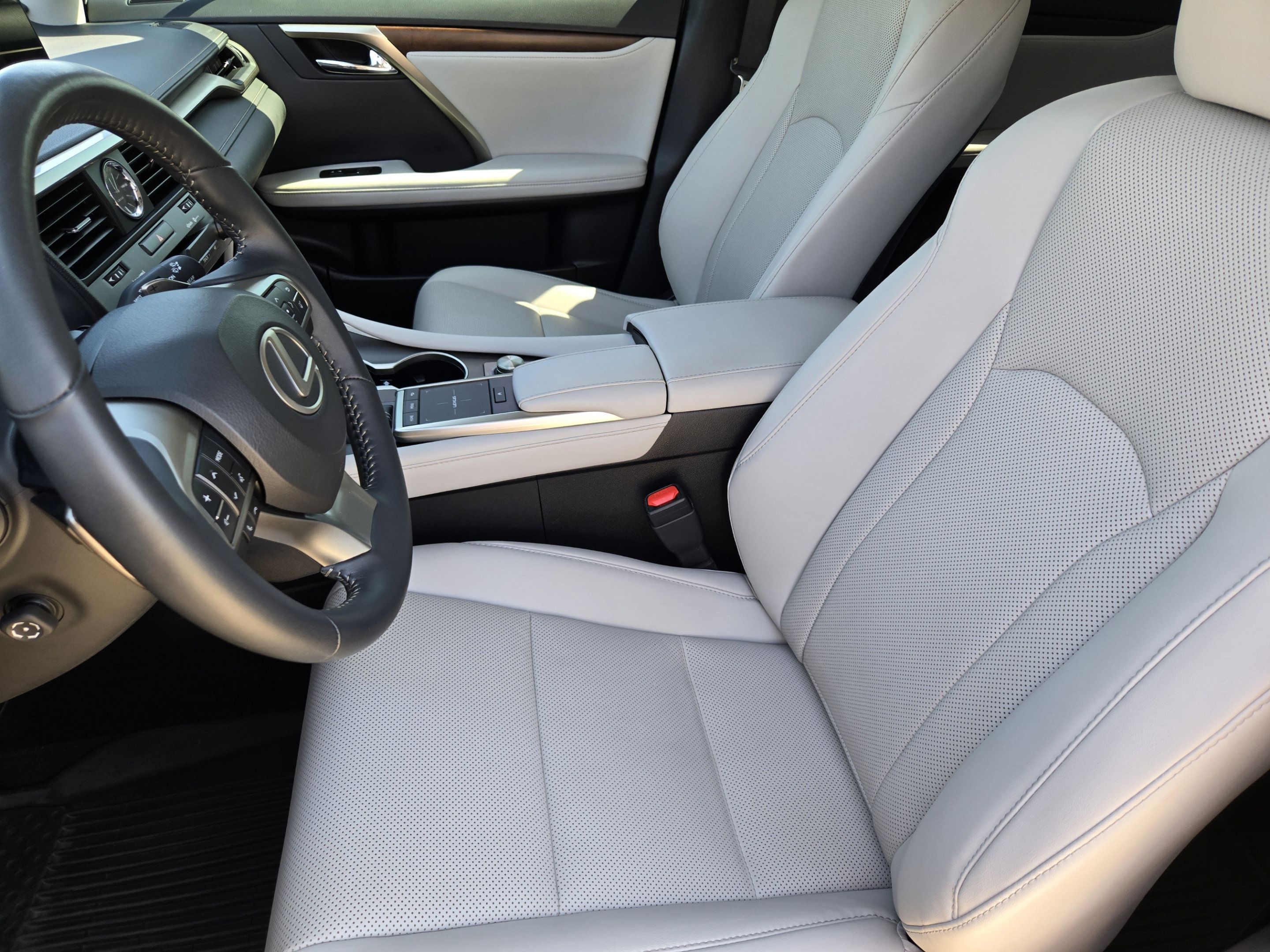Used 2022 Lexus RX 350 FWD w/ Premium Package image 9