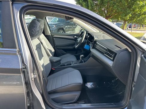 New 2026 Volkswagen Jetta SE image 36