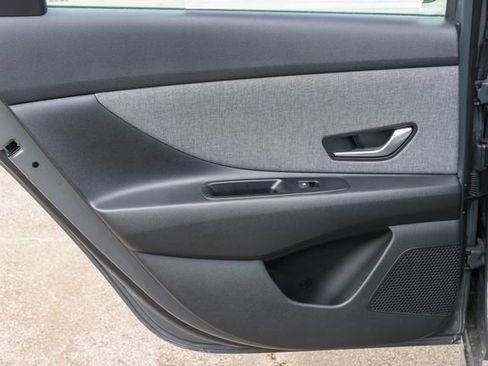 New 2026 Hyundai Elantra Limited FWD image 13