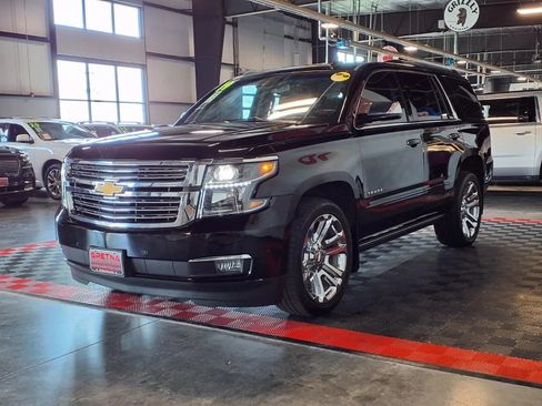 Used 2019 Chevrolet Tahoe Premier w/ Premier Plus Edition AWD/4WD image 3