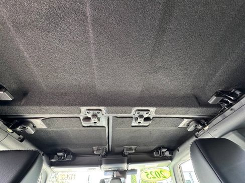 Used 2025 Ford Bronco Outer Banks AWD/4WD image 33