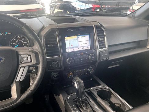 Used 2016 Ford F150 XLT w/ Equipment Group 302A Luxury RWD image 8