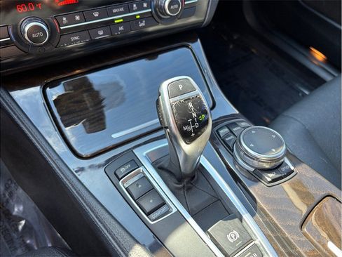 Used 2016 BMW 528i Sedan image 32