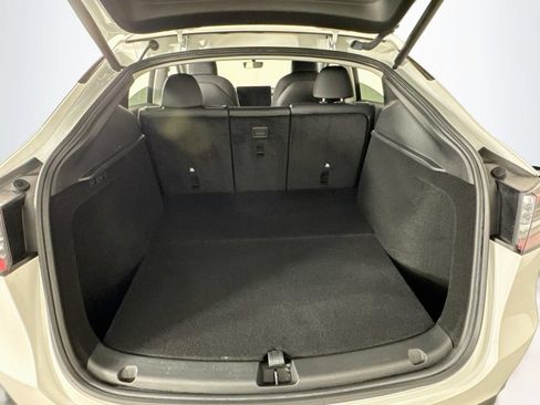 Used 2022 Tesla Model Y Long Range AWD/4WD image 22