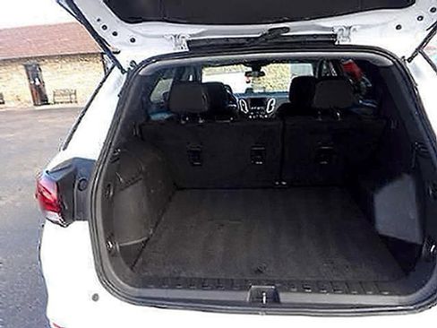 Used 2022 Chevrolet Equinox LT FWD image 8