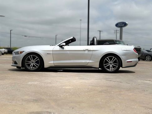 Used 2016 Ford Mustang GT Premium RWD image 3
