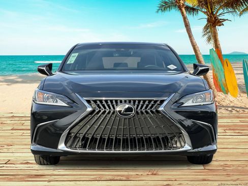 Used 2025 Lexus ES 350 image 8
