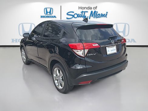 Certified 2022 Honda HR-V LX image 5