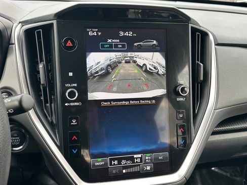 Used 2024 Subaru Crosstrek 2.0i Premium image 14