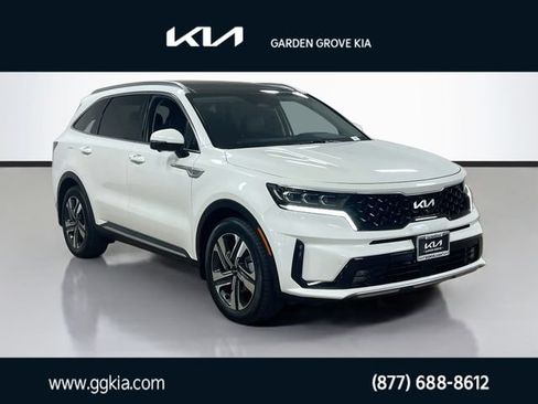 Certified 2024 Kia Sorento SX Prestige AWD/4WD image 1