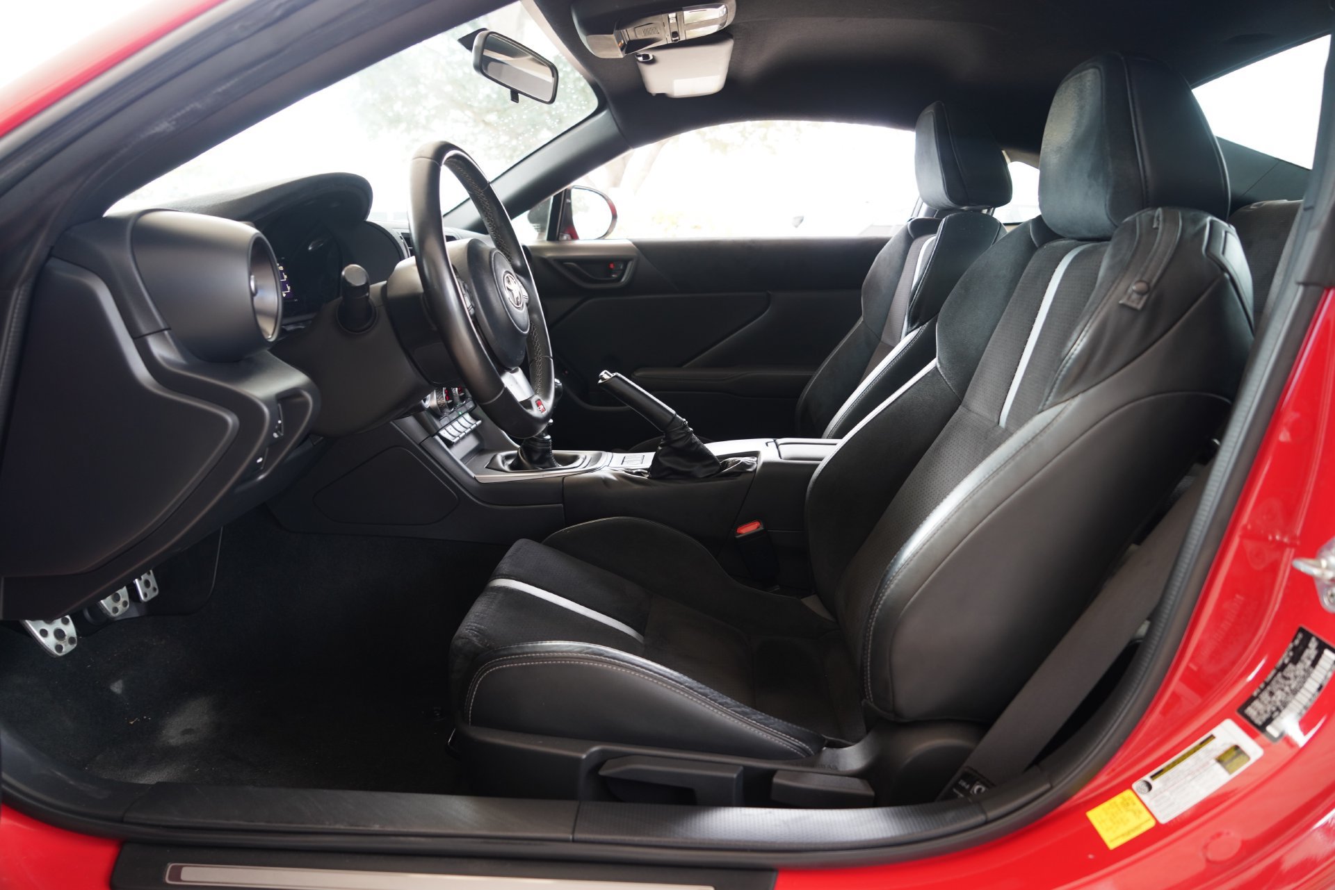 Used 2023 Toyota GR86 Premium RWD image 10