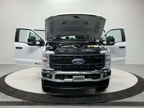 Used 2024 Ford F250 XL w/ FX4 Off-Road Package AWD/4WD image 19