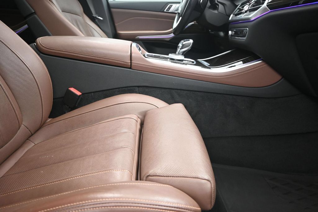 Used 2020 BMW X5 sDrive40i w/ Premium Package RWD image 25