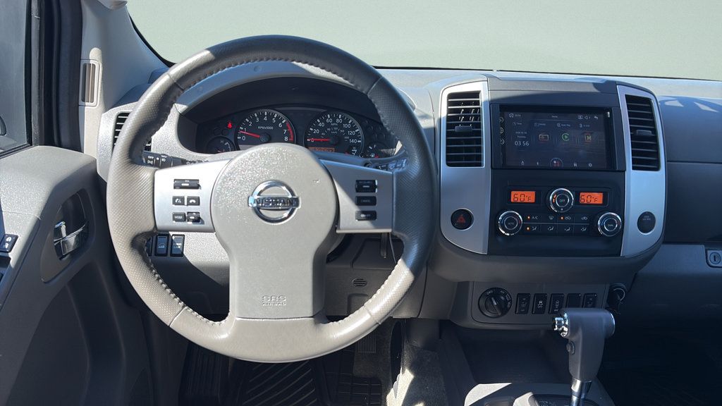 Used 2017 Nissan Frontier SV w/ SV Value Truck Package AWD/4WD image 13