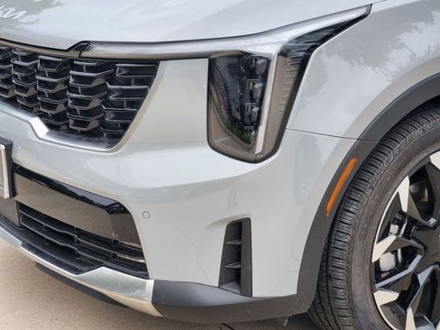 New 2026 Kia Sorento EX w/ EX Premium Package FWD image 7