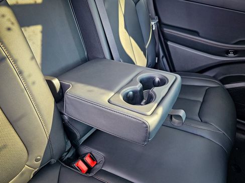 New 2026 Jeep Cherokee Limited AWD/4WD image 33