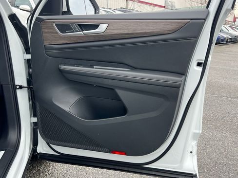 New 2026 Volkswagen Atlas SEL Premium R-Line image 8