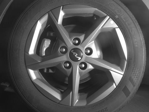 Used 2025 Kia K4 LXS image 12