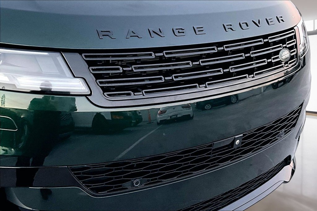 Certified 2025 Land Rover Range Rover Sport Dynamic SE AWD/4WD image 31