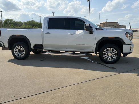 Used 2020 GMC Sierra 2500 Denali w/ Denali Ultimate Package image 27