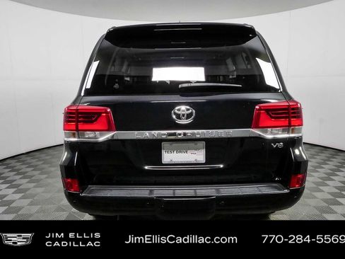 Used 2017 Toyota Land Cruiser w/ Preferred Accessory Package AWD/4WD image 31