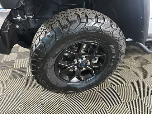 Used 2024 Jeep Wrangler Unlimited AWD/4WD image 8