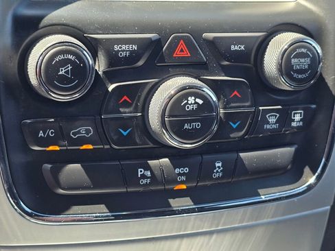 Used 2015 Jeep Grand Cherokee Altitude AWD/4WD image 34