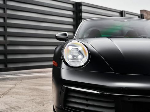 Used 2021 Porsche 911 Targa 4S AWD/4WD image 8
