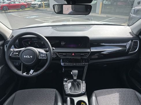Used 2026 Kia Seltos S image 25