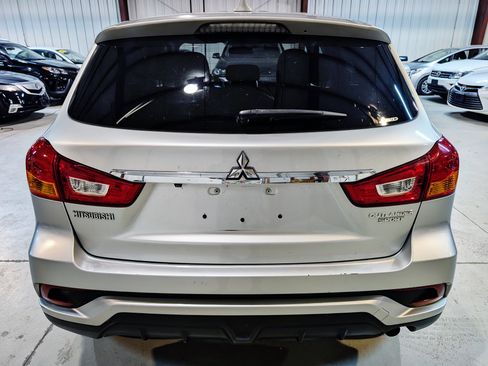 Used 2018 Mitsubishi Outlander Sport ES AWD/4WD image 7