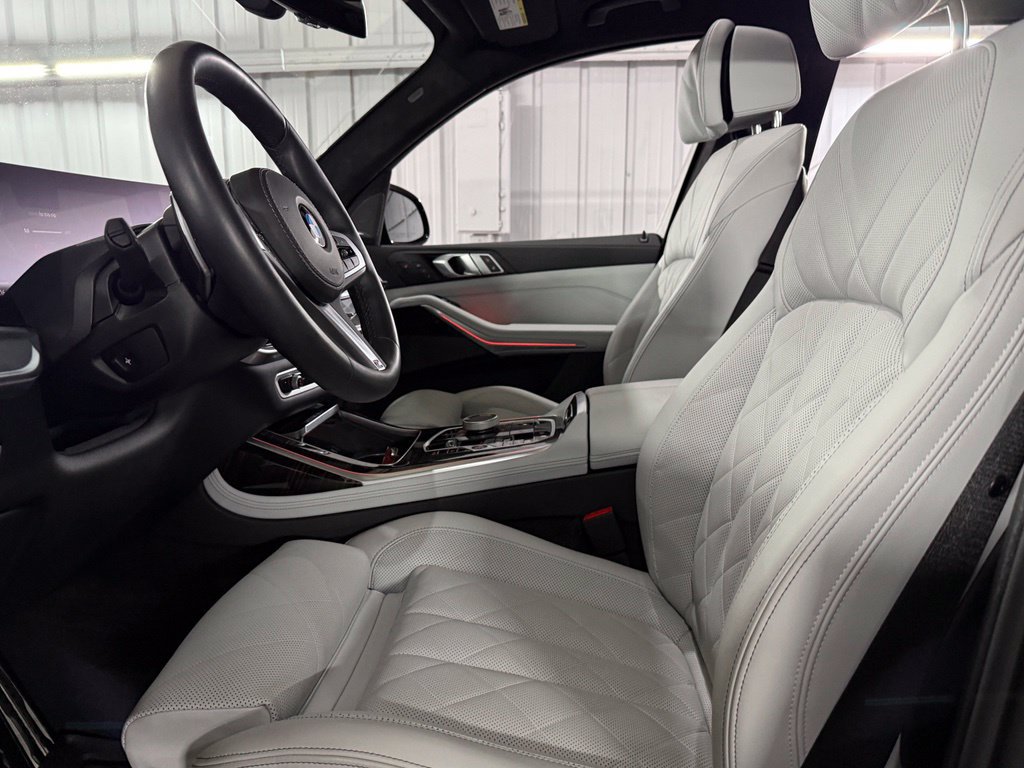 Used 2025 BMW X7 xDrive40i w/ Executive Package AWD/4WD image 18