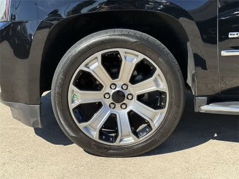 Used 2018 GMC Yukon Denali w/ Open Road Package image 7