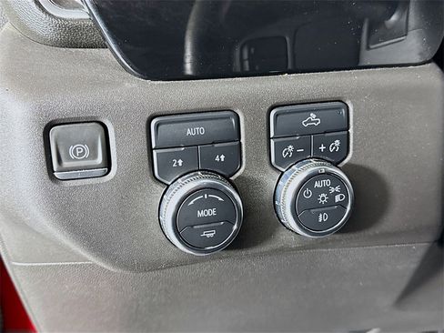 Used 2023 GMC Sierra 1500 Elevation image 17
