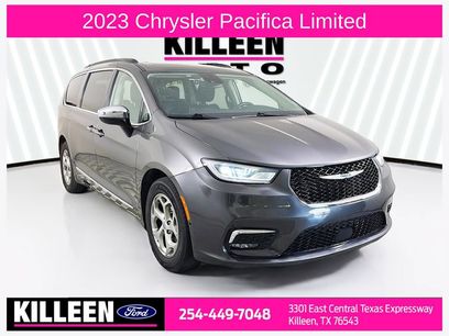 Used 2023 Chrysler Pacifica Limited