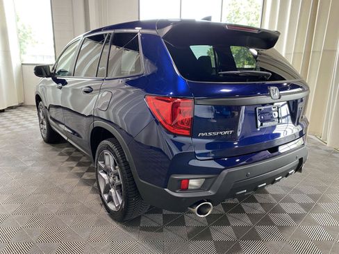 Used 2023 Honda Passport EX-L image 3
