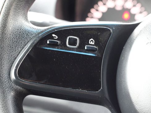 Used 2019 Mercedes-Benz Sprinter 144 image 15