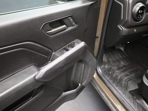 Used 2023 Chevrolet Colorado W/T image 14