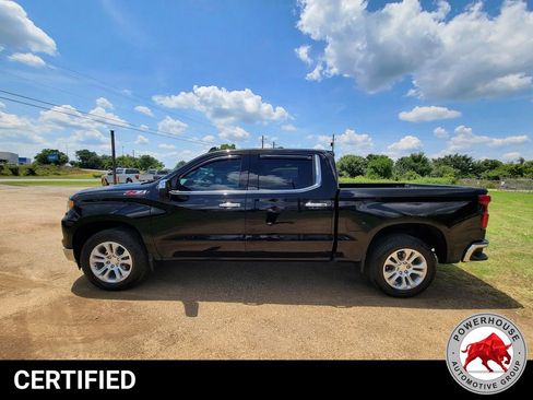 Used 2024 Chevrolet Silverado 1500 LTZ AWD/4WD image 3