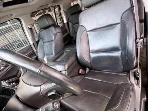 Used 2016 Chevrolet Suburban LTZ AWD/4WD image 14