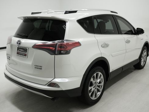Used 2016 Toyota RAV4 Limited w/ Advanced Technology Package AWD/4WD image 3