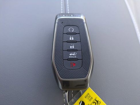 New 2026 INFINITI QX60 Luxe w/ Family Package image 34