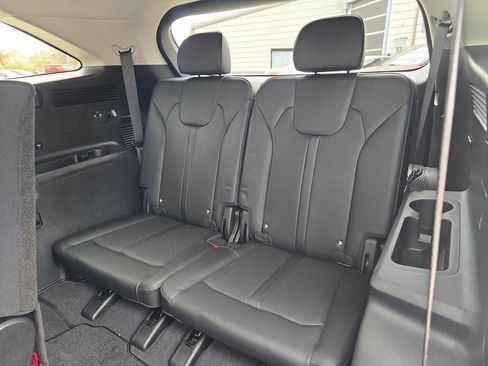 Certified 2025 Kia Sorento S image 35