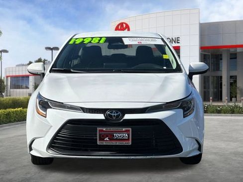 Certified 2023 Toyota Corolla LE image 11