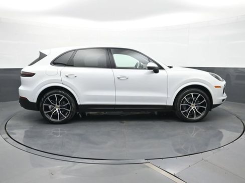 Certified 2023 Porsche Cayenne image 24