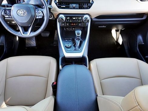Used 2025 Toyota RAV4 XLE Premium w/ Weather Package AWD/4WD image 21