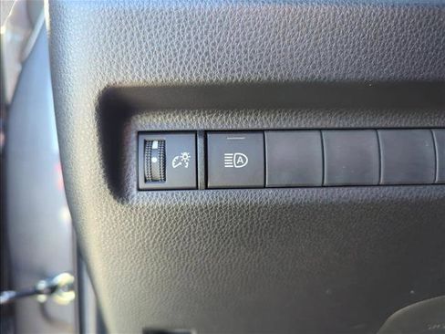 Used 2023 Toyota RAV4 XSE AWD/4WD image 14